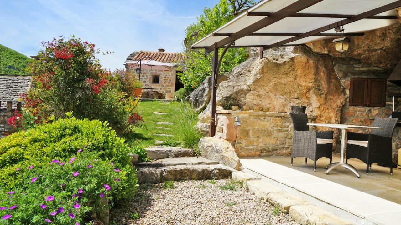 La Roque-Sainte-Marguerite Le Colombier Saint-Veran מראה חיצוני תמונה